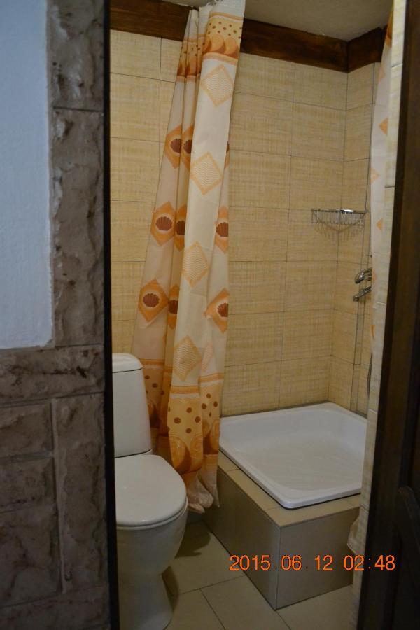 U Palycha Guest House Soechoemi Buitenkant foto