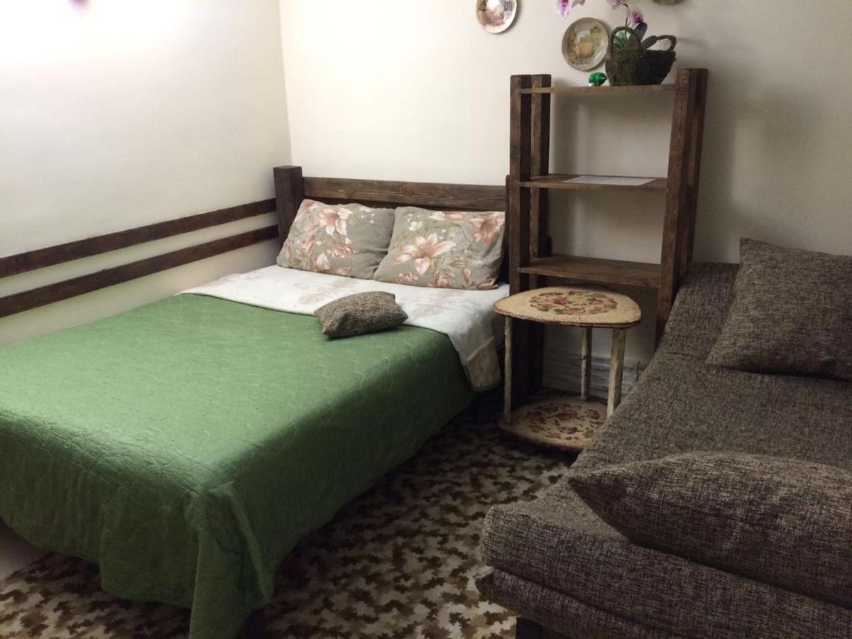 U Palycha Guest House Soechoemi Buitenkant foto